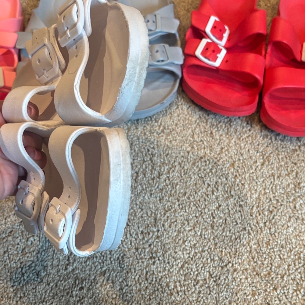 Sandals Set - Picture 7 of 16